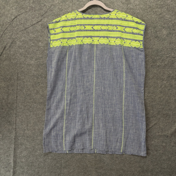 J.‎ Crew Sleeveless Linen Blend Top Womens Sz L Blue Chambray Embroidered - Picture 2 of 5